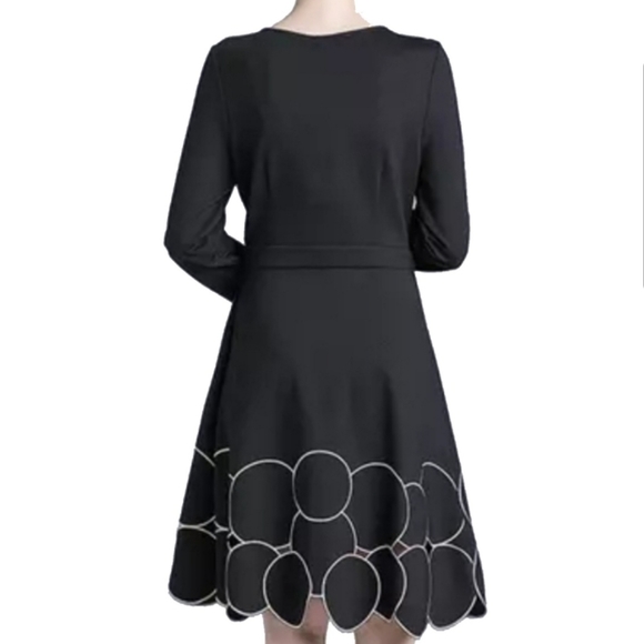 Crew Neck Embroidery Dress - Picture 2 of 2